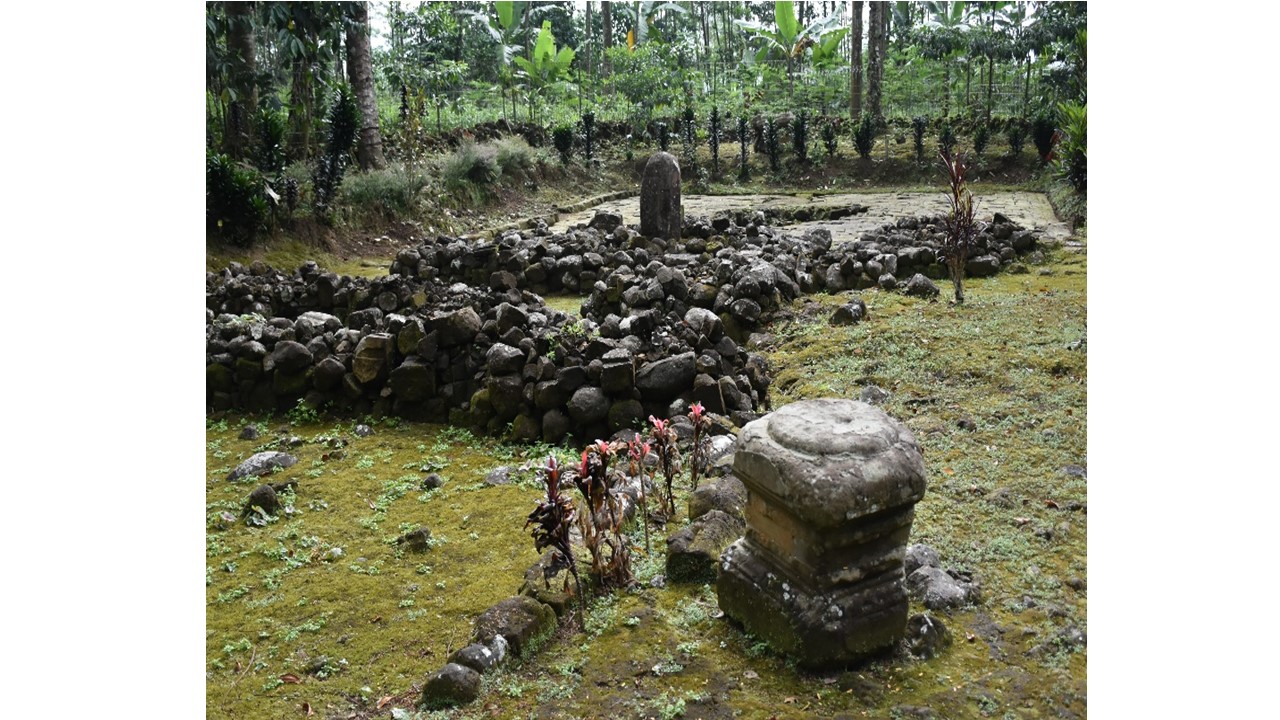 Situs Bongkotan, Reruntuhan Candi Berselimut Misteri